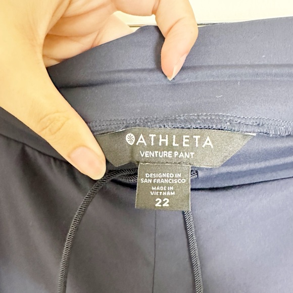 New Athleta Venture Pants Navy Blue Cargo Jogger 22 - Picture 4 of 7